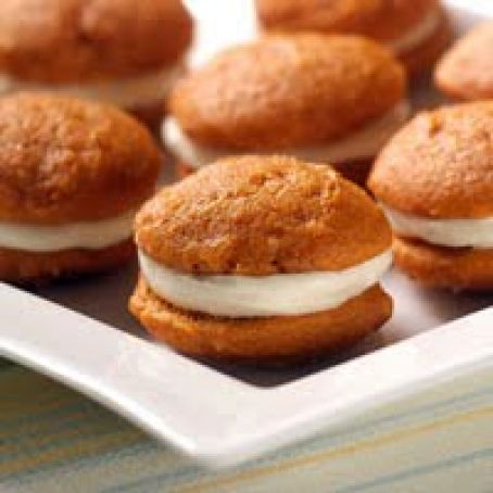 Pumpkin Whoopie Pies